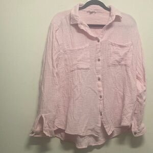 BEACH LUNCH LOUNGE/Pink Button-Up Shirt